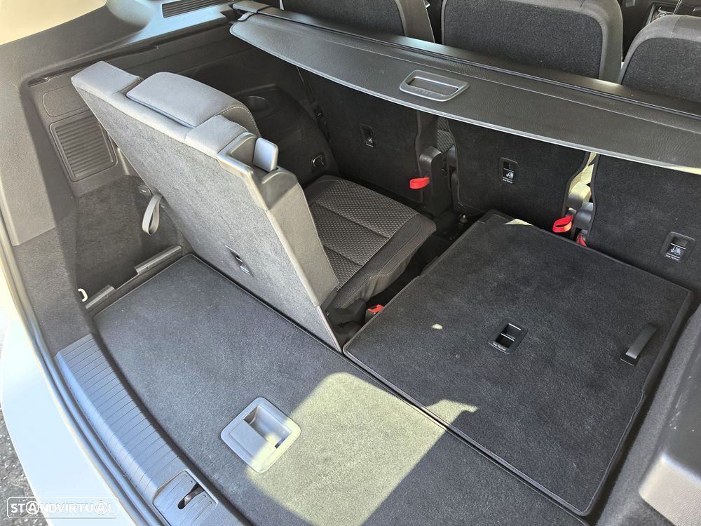 VW Touran 1.6 TDI Confortline - 59