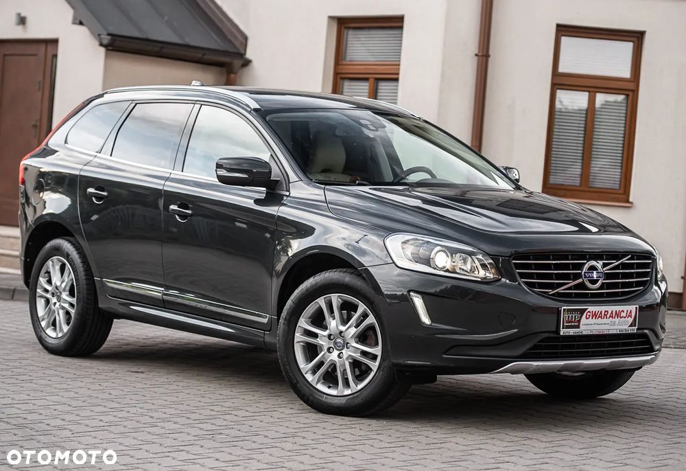 Volvo XC 60 D4 Geartronic Momentum - 4