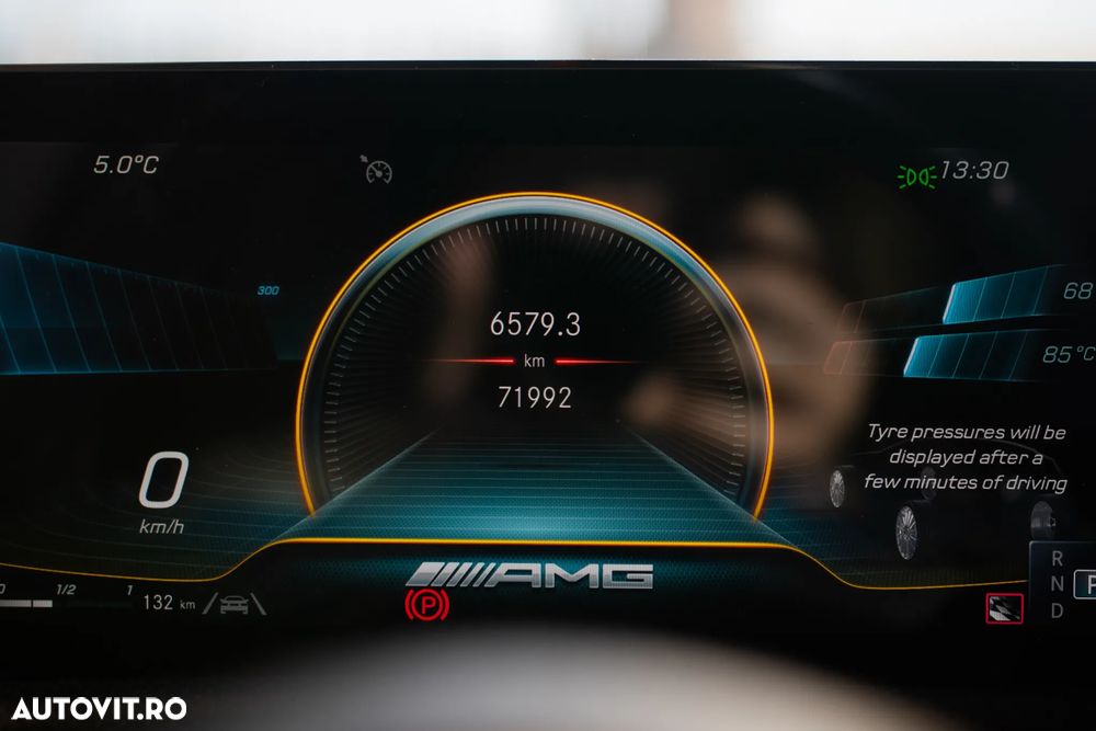 Mercedes-Benz CLA - 17