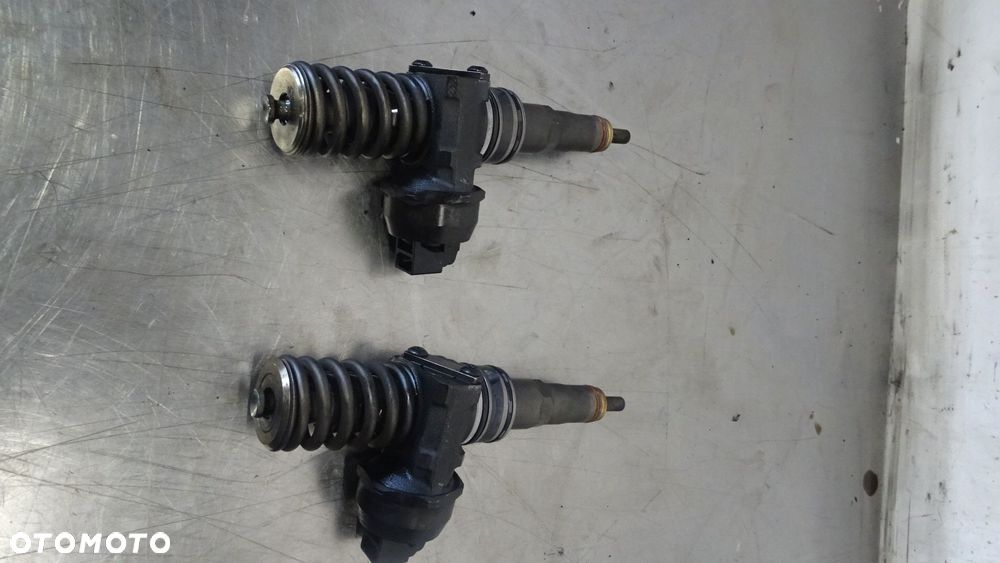 POMPOWTRYSK VOLKSWAGEN GOLF V 2.0SDI 038130073AS - 4