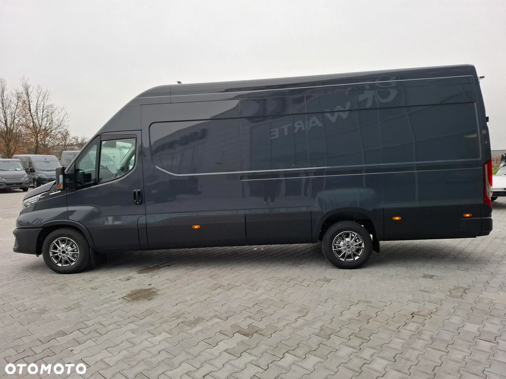 Iveco IMPONUJĄCA KUBATURA 18m3, ŚWIETNA DOSTĘPNOŚĆ, MINIMUM FORMALNOŚCI - 4
