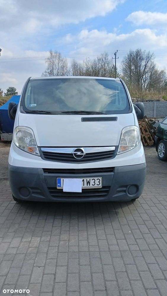 Opel Vivaro - 2