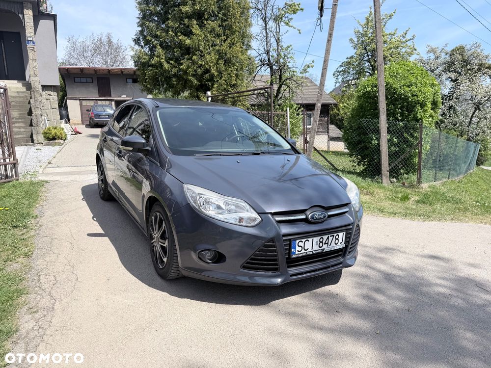 Ford Focus 1.6 TDCi DPF Start-Stopp-System Ambiente - 17