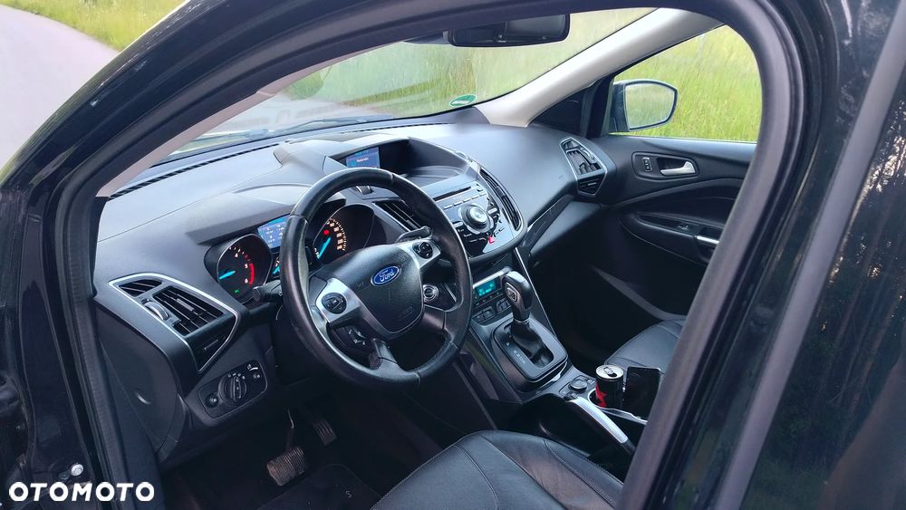 Ford Kuga 2.0 TDCi 4x4 Titanium - 6