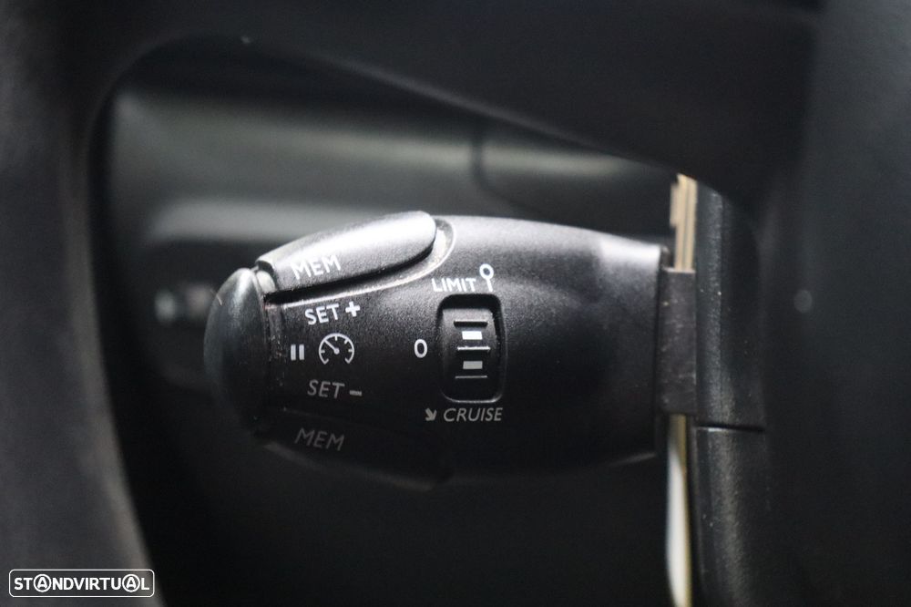 Citroën C3 1.2 PureTech Shine - 15