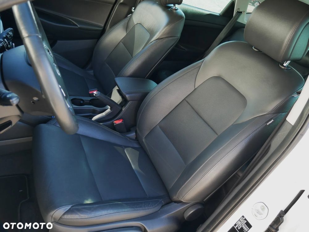 Hyundai Tucson 1.6 GDi 2WD Select - 25