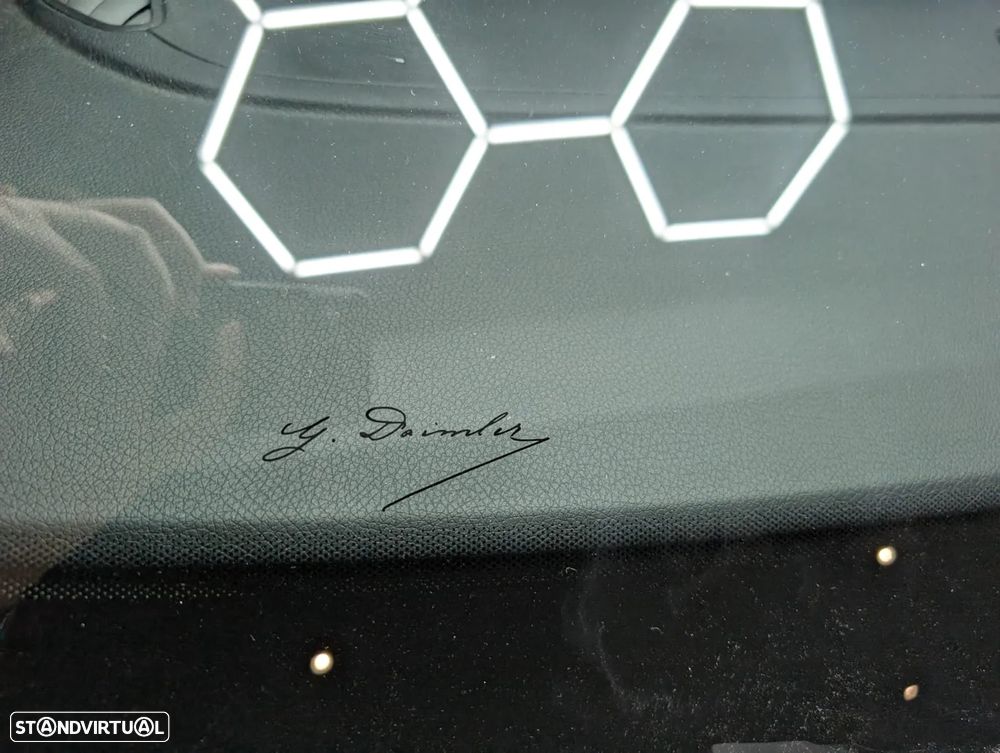 Mercedes-Benz EQA 250+ AMG Line - 21