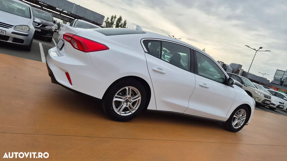 FORD Focus 2019 — imagine 39