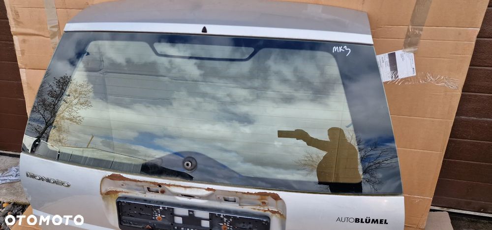 Klapa bagażnika Ford Mondeo MK3 Kombi - 1