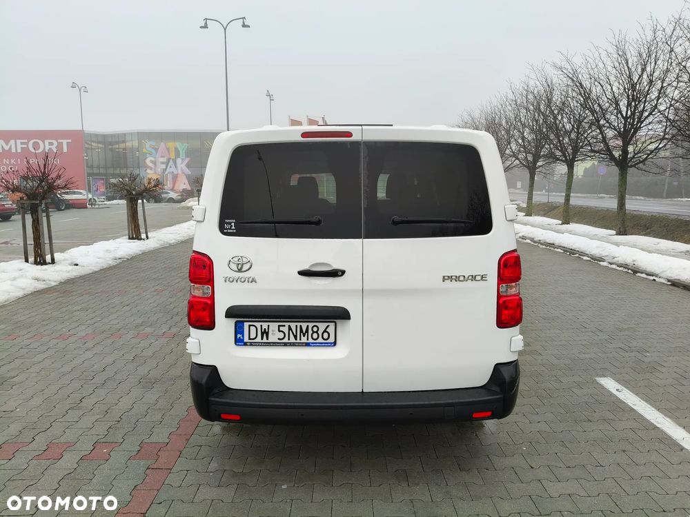Toyota Proace Verso 1.5 D4-D Long Business - 4