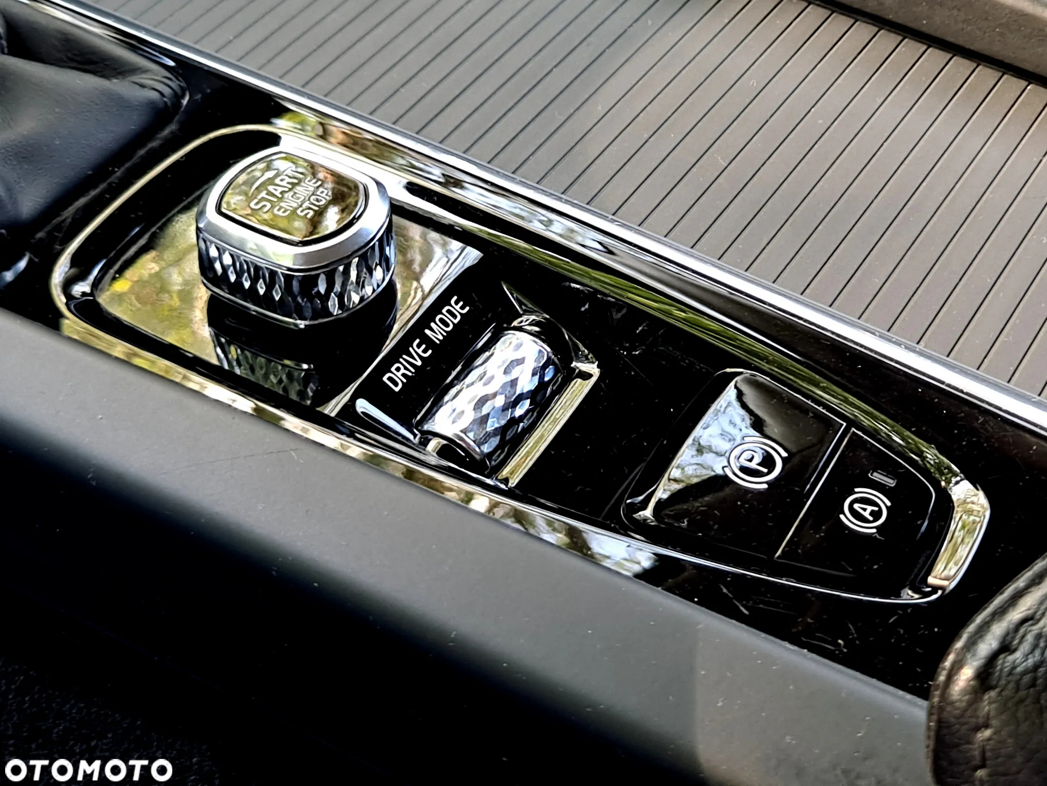 Volvo V60 T4 Geartronic Momentum Pro - 12