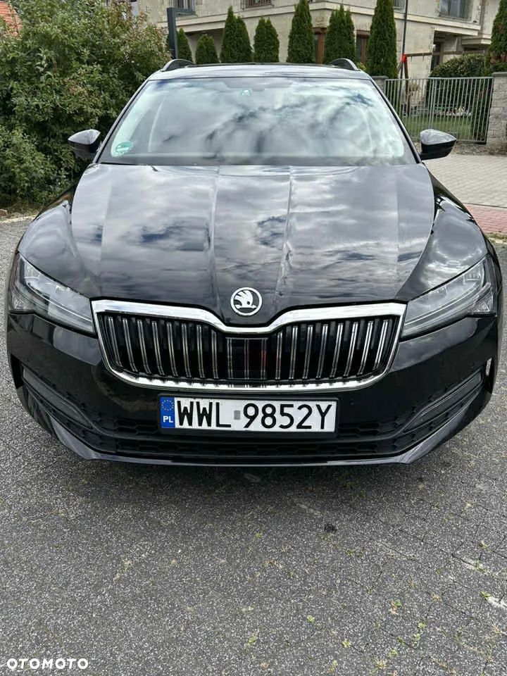 Skoda Superb 2.0 TDI SCR Ambition DSG - 3