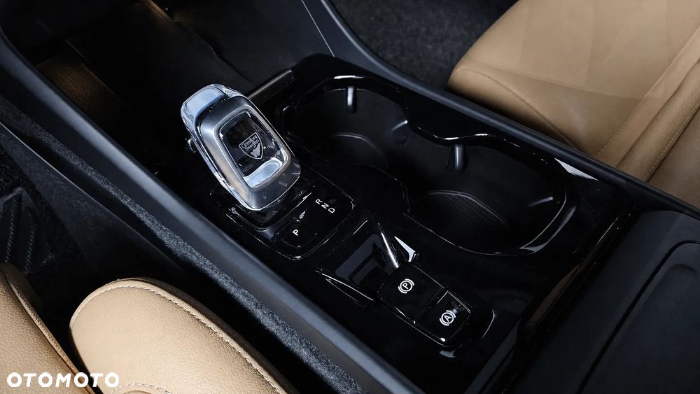 Volvo XC 40 T4 Inscription - 11