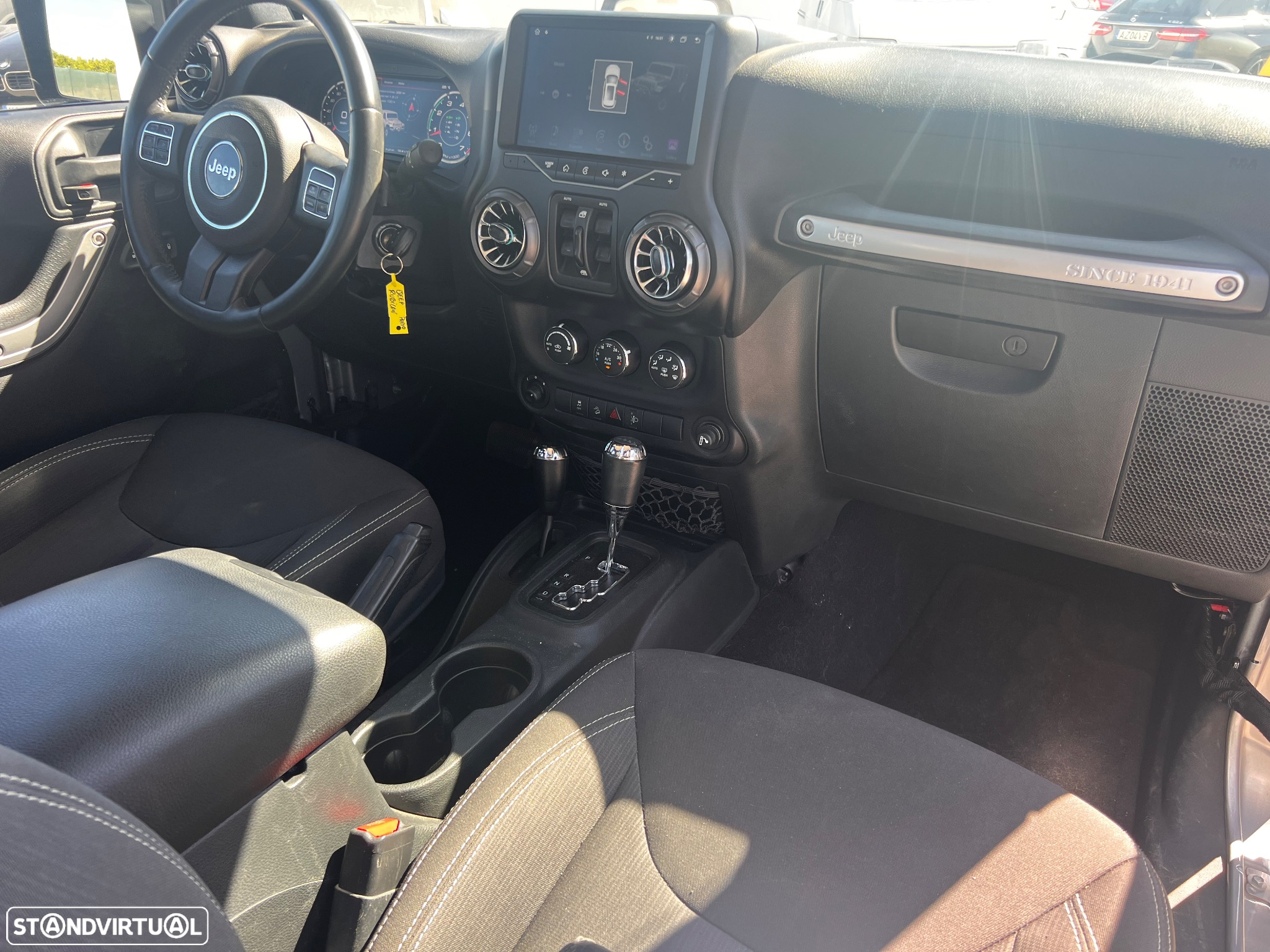 Jeep Wrangler Hard-Top 2.8 CRD Auto Rubicon - 25