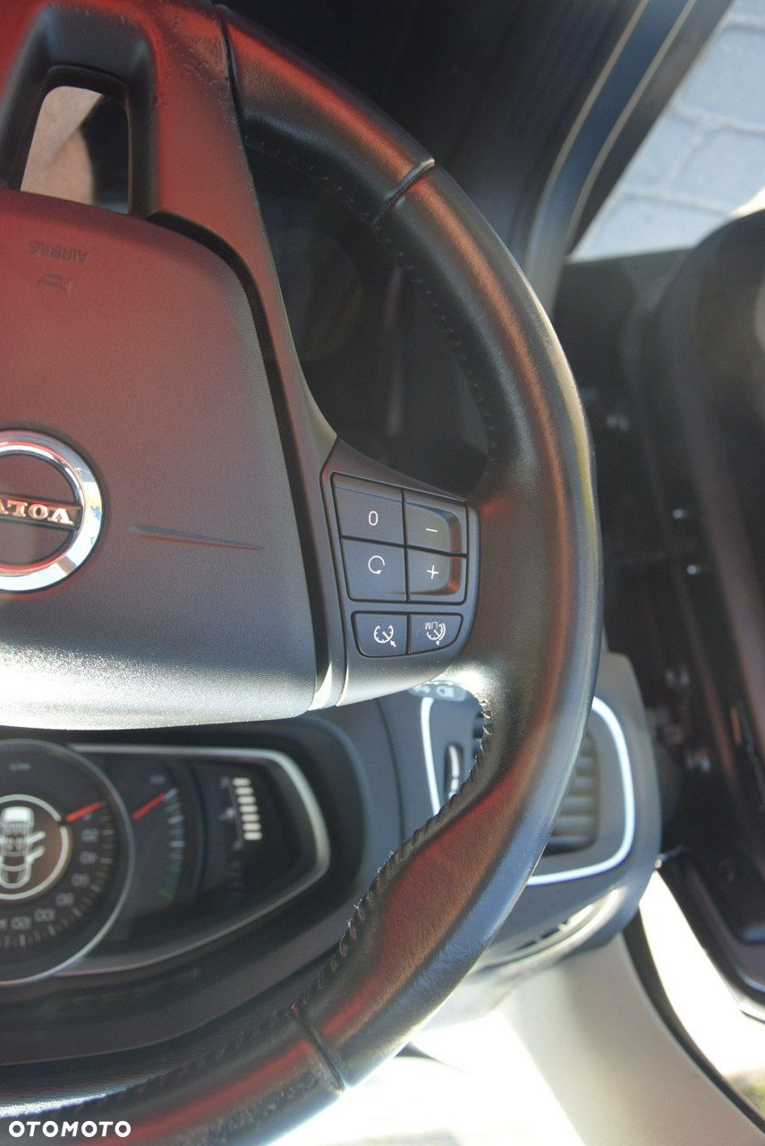 Volvo V40 D2 Drive-E Kinetic - 26