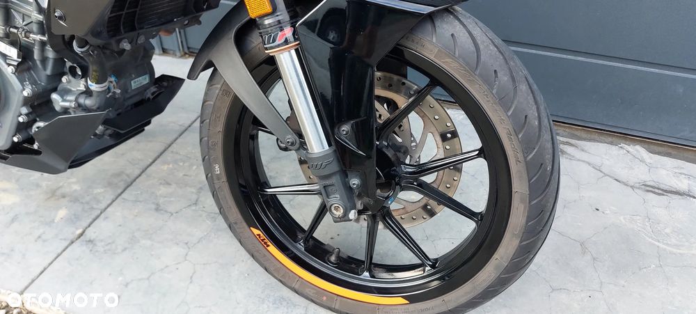 KTM Duke 125 - 28