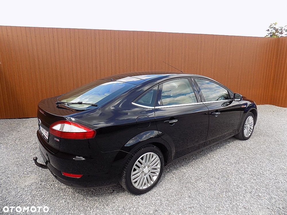Ford Mondeo 2.0 TDCi Ghia - 4