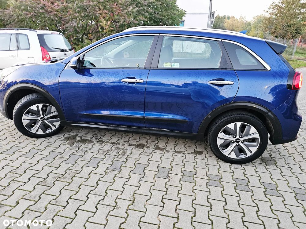 Kia Niro e-Niro 64kWh L - 3