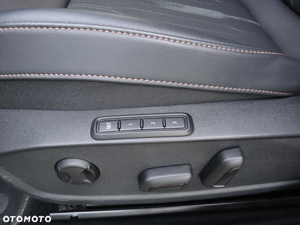 Cupra Formentor - 19