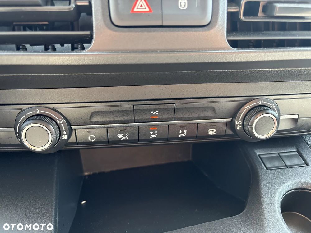 Toyota PROACE CITY 1.5 D-4D STANDARD 2,0T ACTIVEIVE - 22