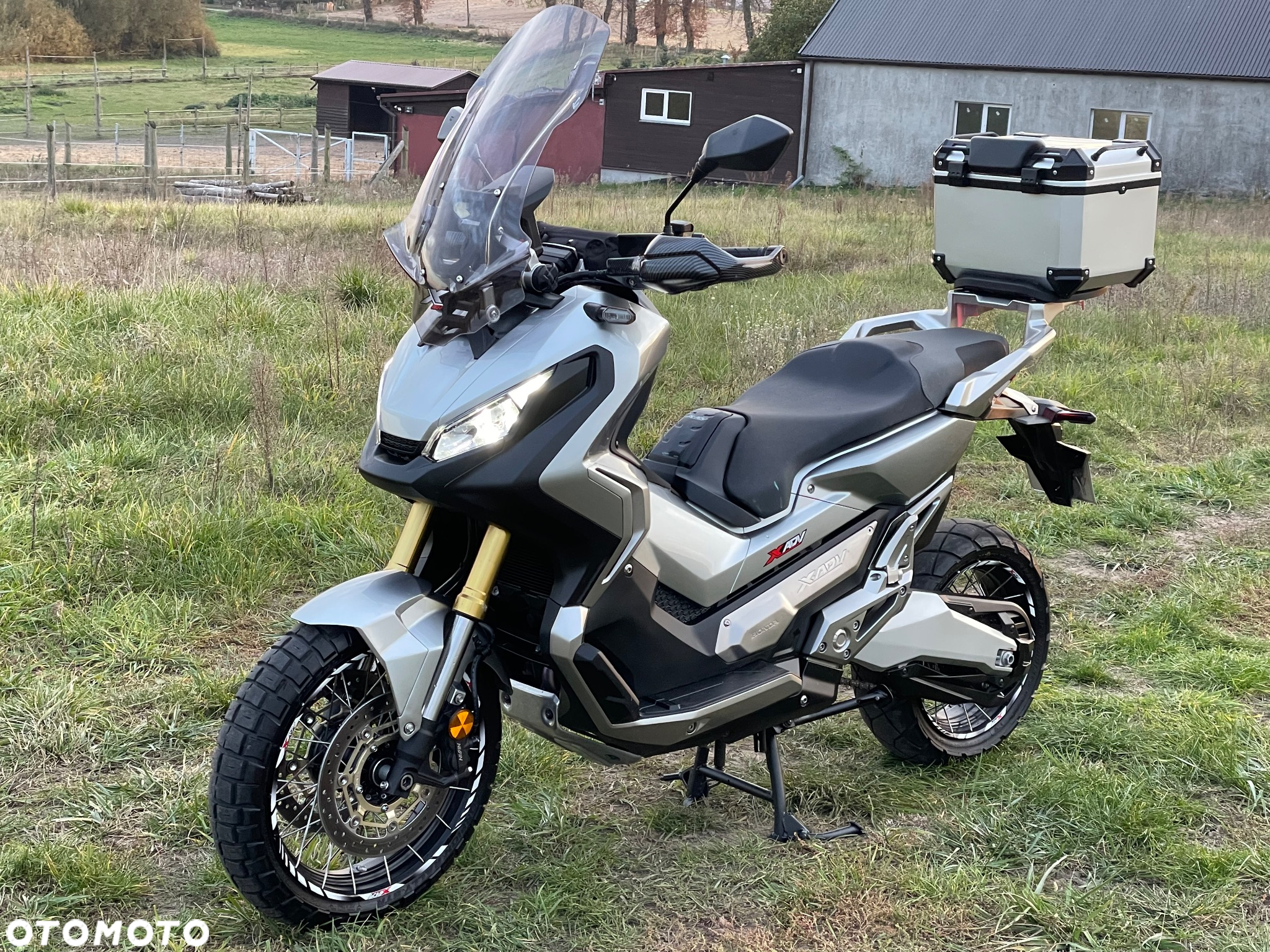Honda X-ADV - 14