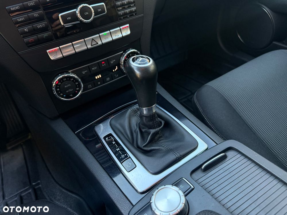 Mercedes-Benz Klasa C 220 CDI 7G-TRONIC Edition - 11