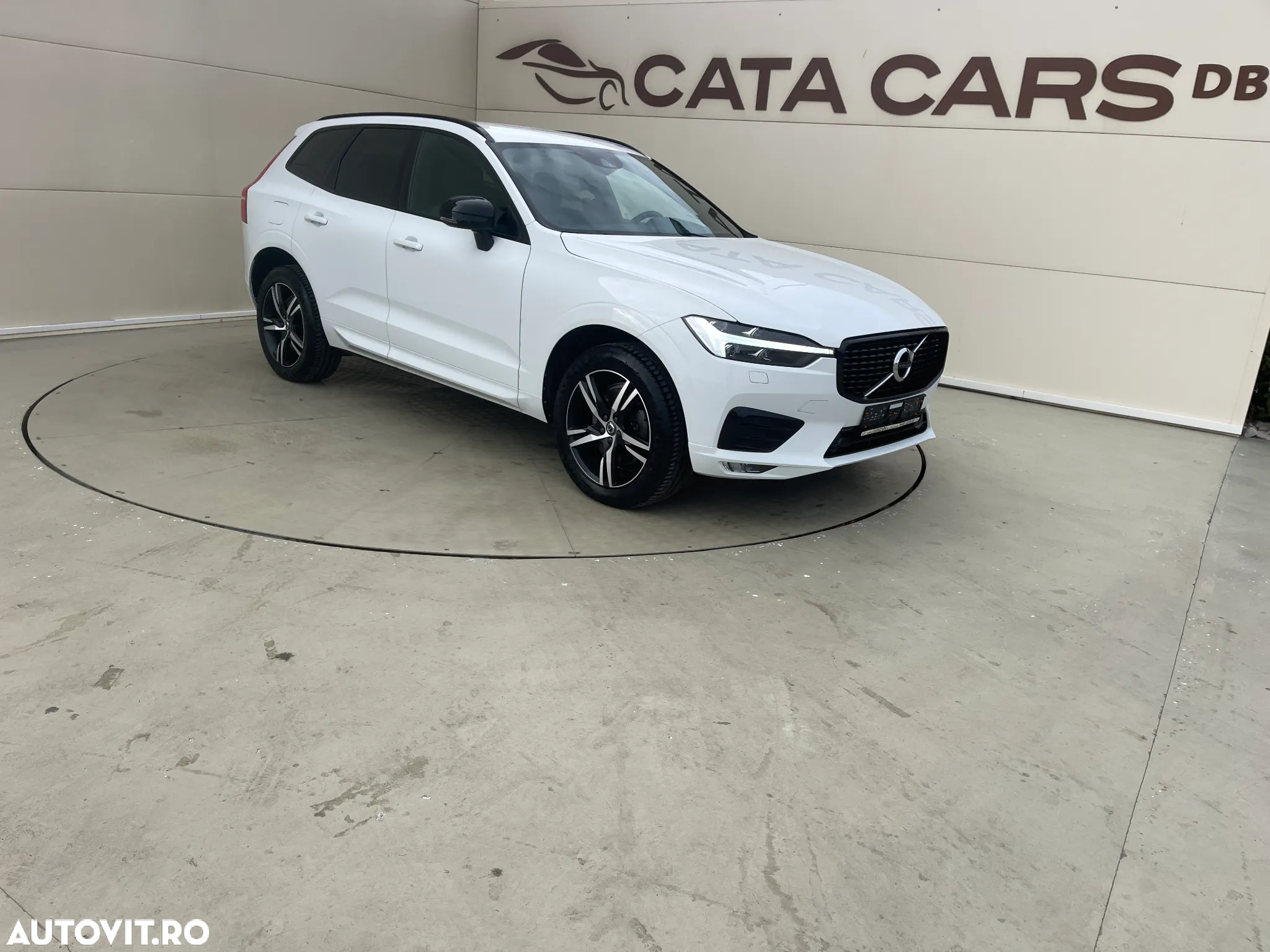 Volvo XC 60 B4 MHEV R-Design - 20