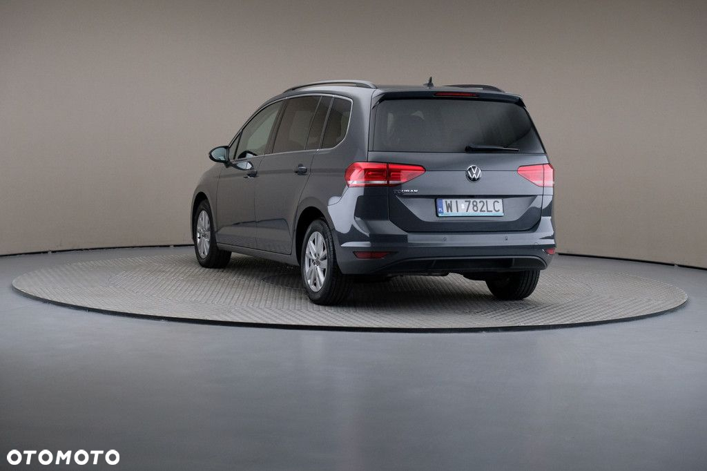 Volkswagen Touran - 2