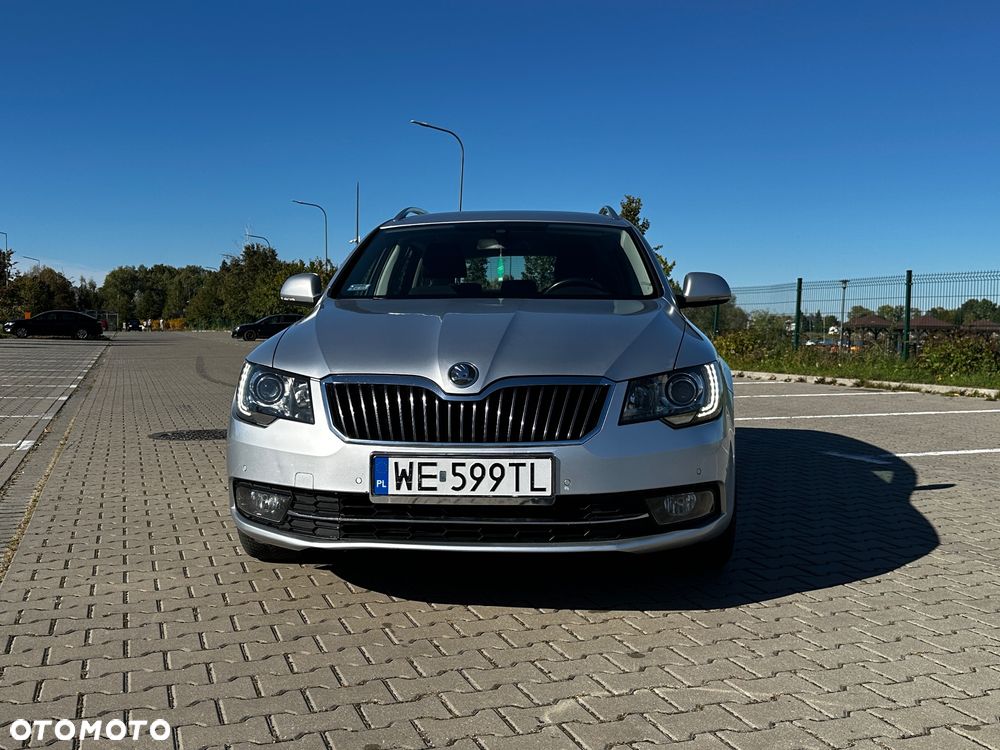 Skoda Superb 1.8 TSI Active DSG - 23