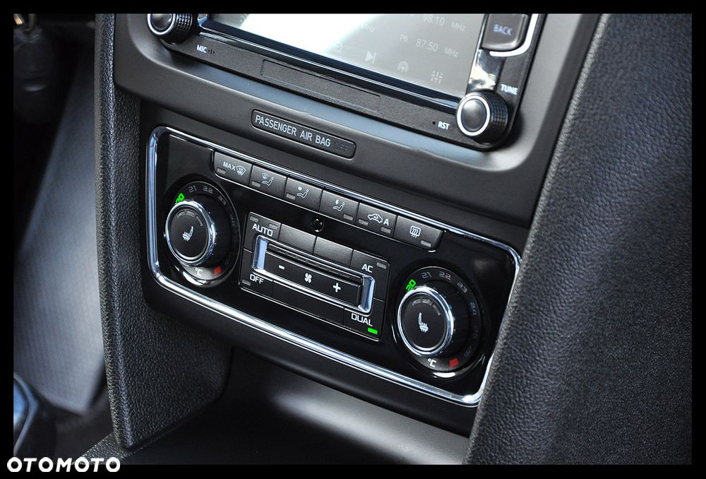 Skoda Superb 2.0 TDI Exclusive - 33