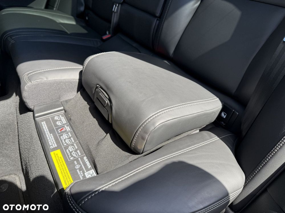 Volvo XC 60 - 22