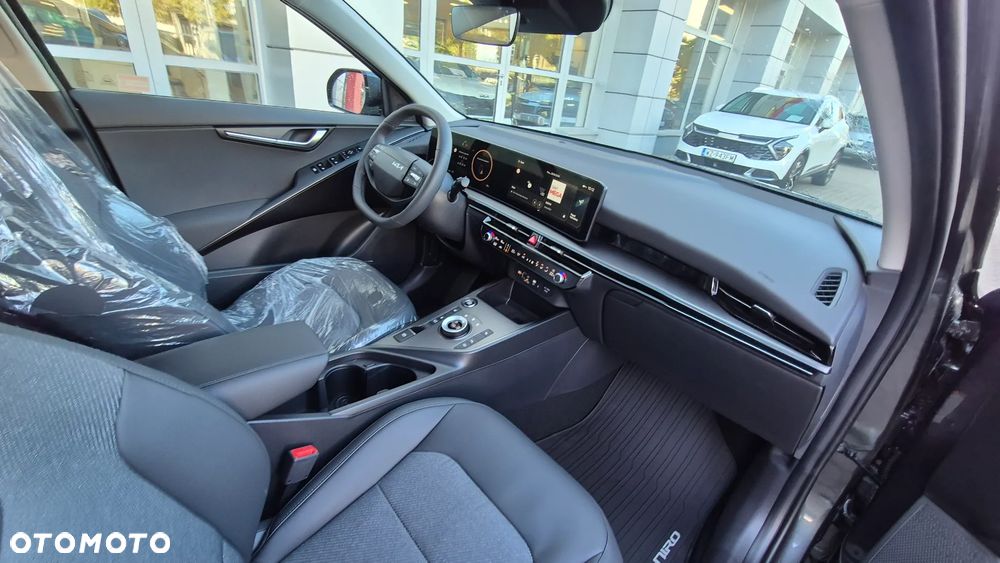 Kia Niro 1.6 GDI Hybrid Business Line - 19