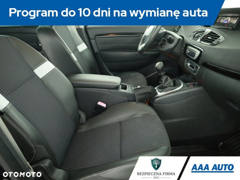 Renault Scenic - 9
