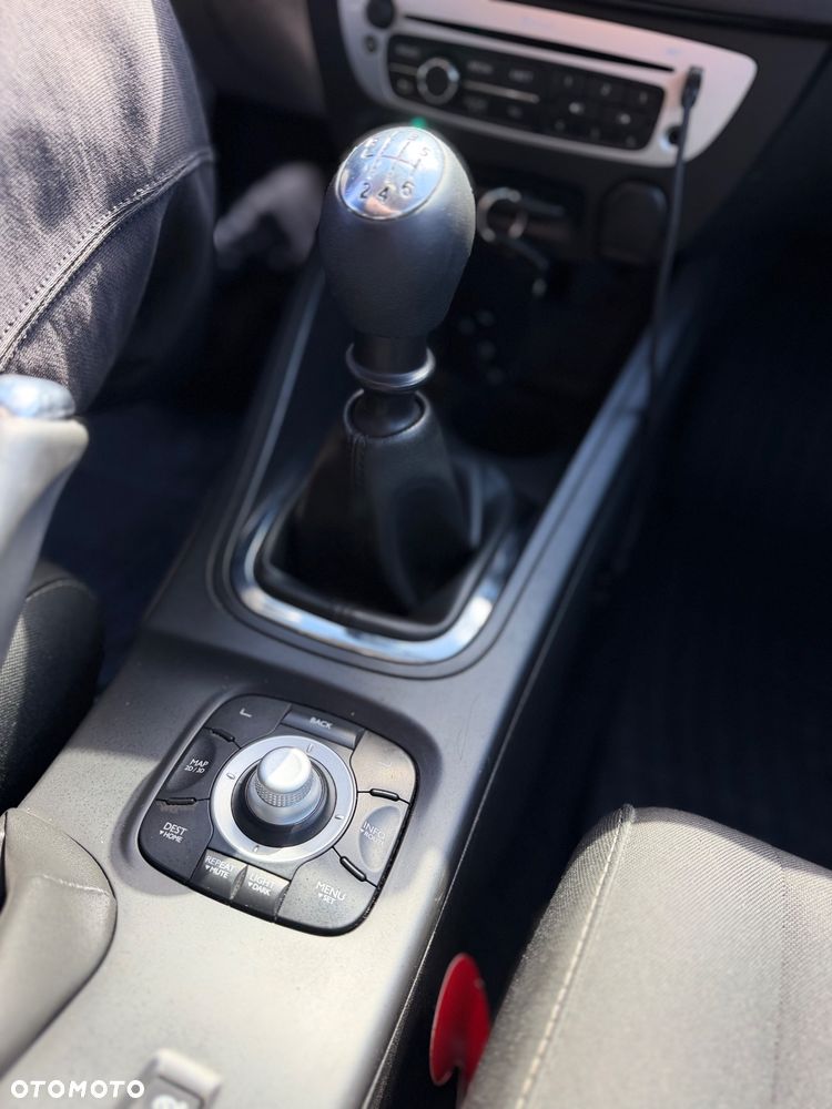 Renault Megane - 18