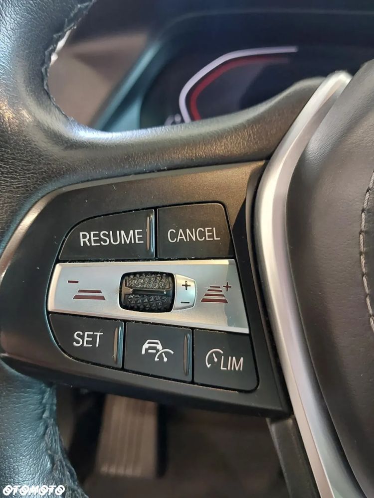 BMW X5 xDrive25d - 9