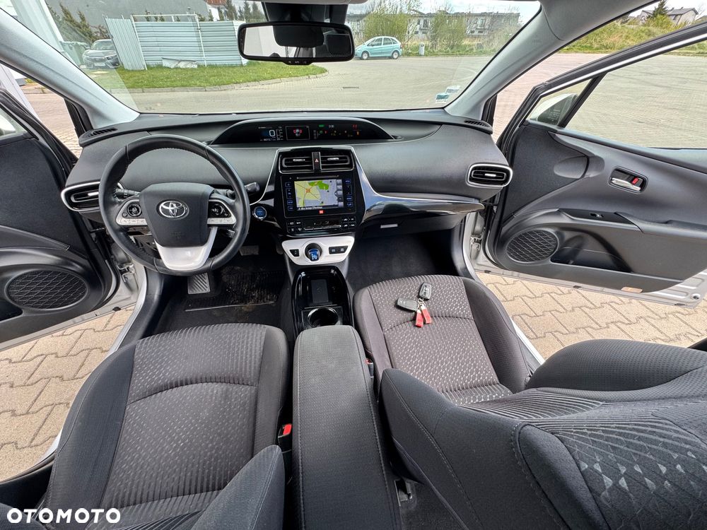 Toyota Prius - 5