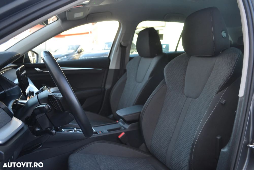 Skoda Octavia 2.0 TDI DSG Style - 11