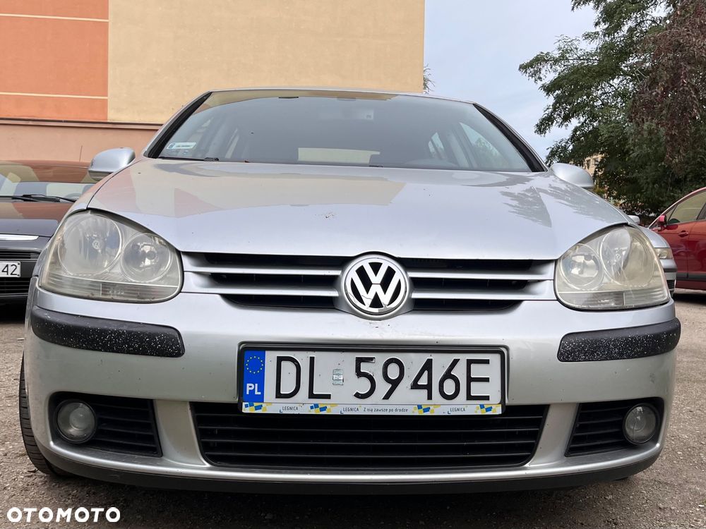 Volkswagen Golf - 8