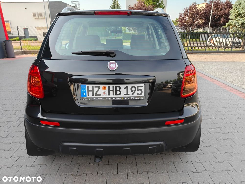 Fiat Sedici - 13