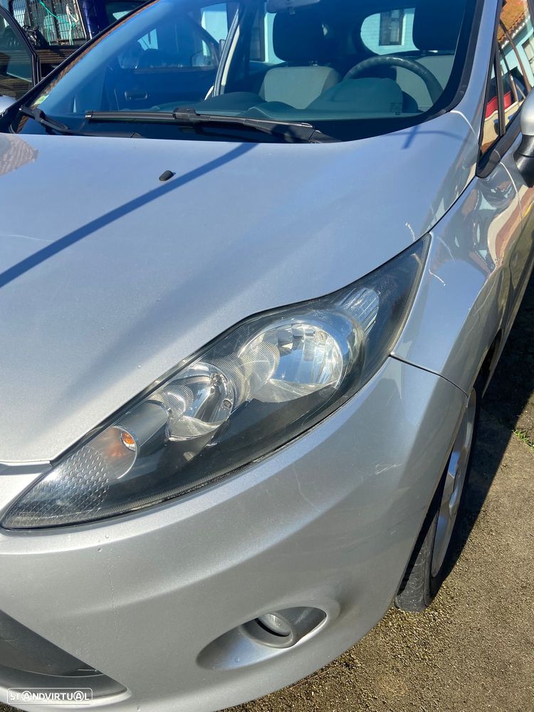 Ford Fiesta 1.4 TDCI Titanium - 2