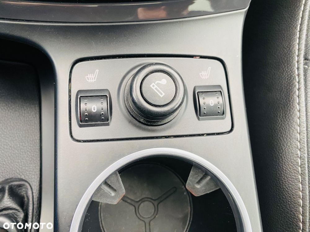 Ford Kuga 2.0 TDCi 4WD Titanium Plus - 29