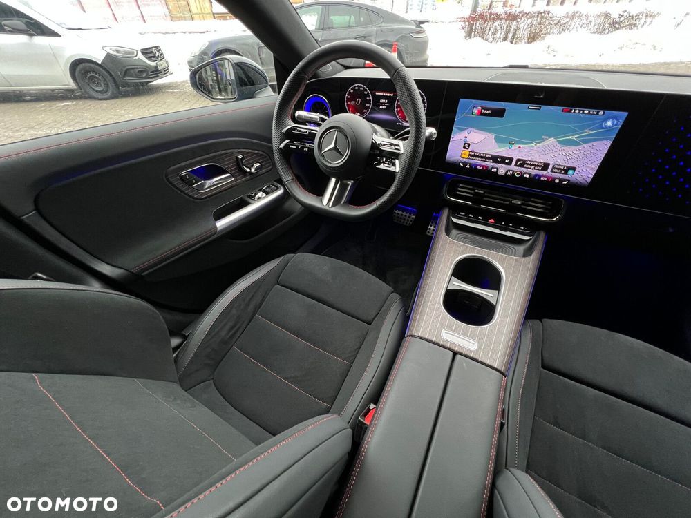 Mercedes-Benz CLA - 15