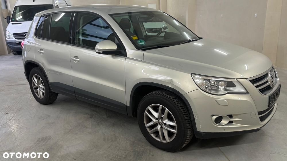 Volkswagen Tiguan - 3