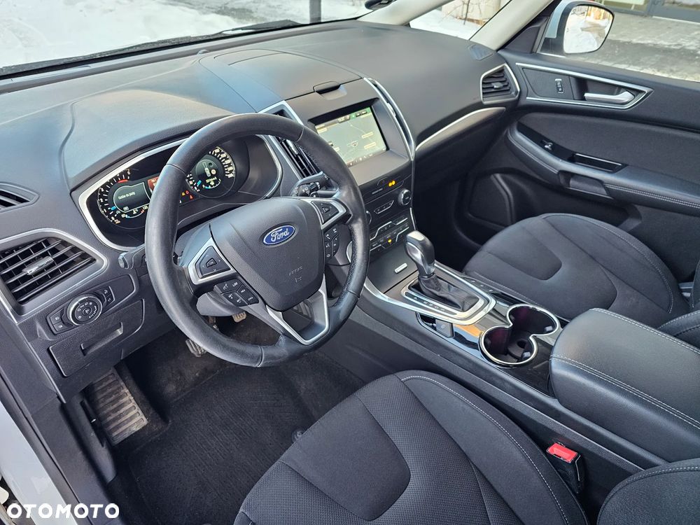 Ford S-Max 2.0 TDCi Titanium PowerShift - 9