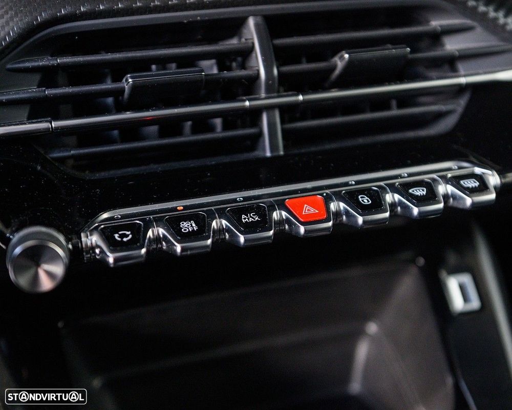 Peugeot 208 1.5 BlueHDi Allure - 40