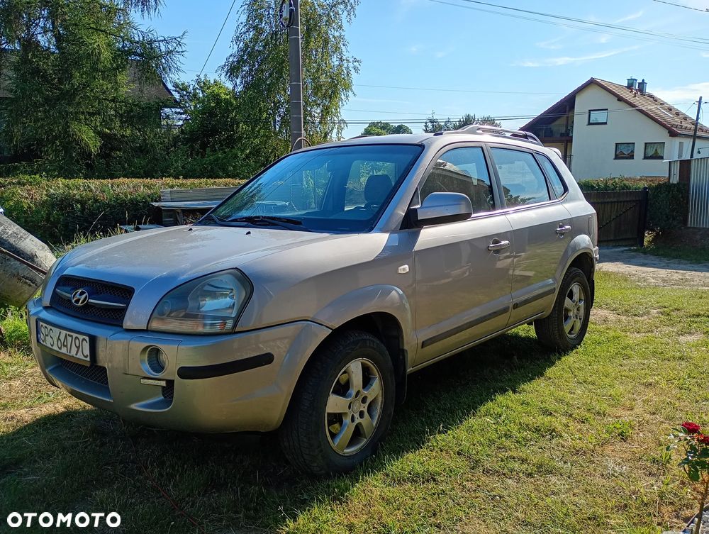 Hyundai Tucson 2.0 Comfort 2WD - 3