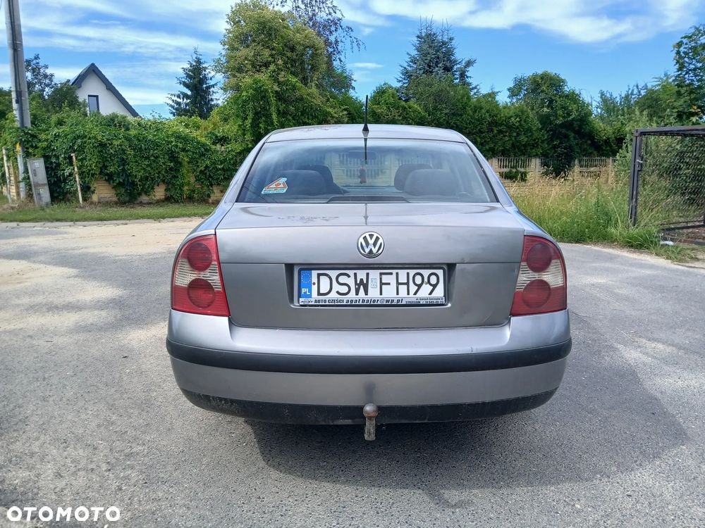 Volkswagen Passat 1.9 TDI Trendline - 7