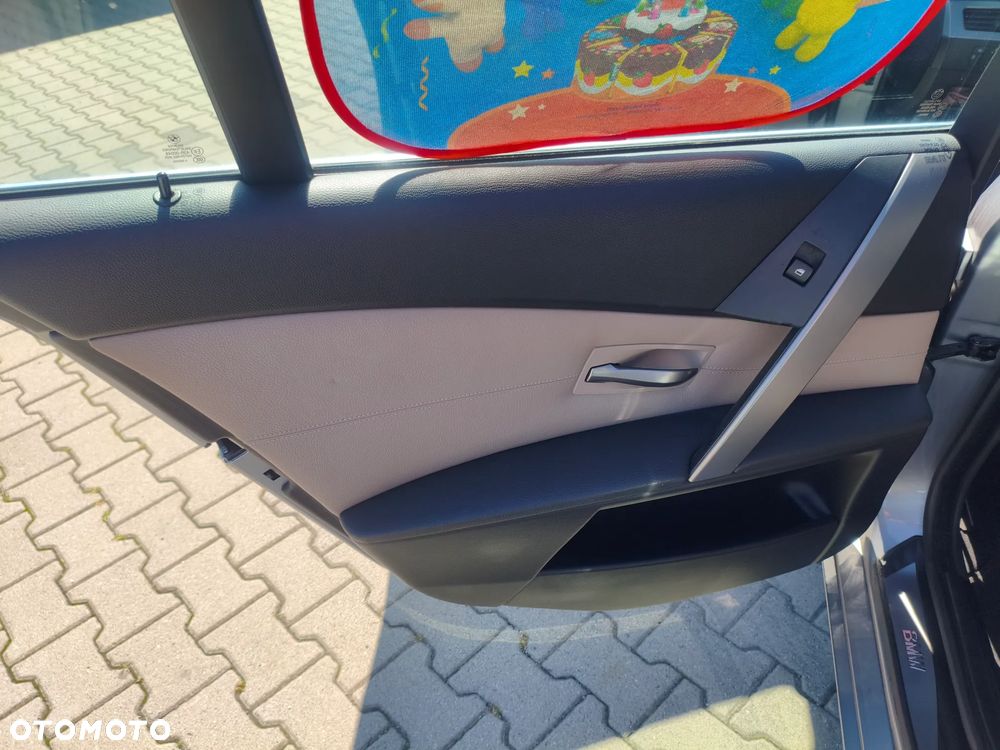 BMW Seria 5 - 10