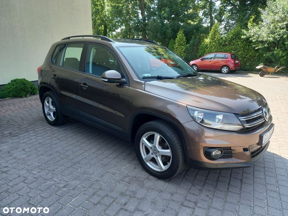 Volkswagen Tiguan 2.0 TDI DPF 4Motion BlueMotion Technology Lounge Sport & Style - 2
