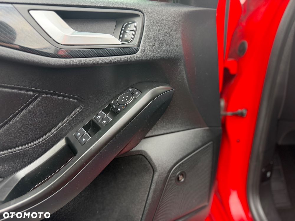 Ford Focus 2.0 TDCi ST-Line Red ASS - 30